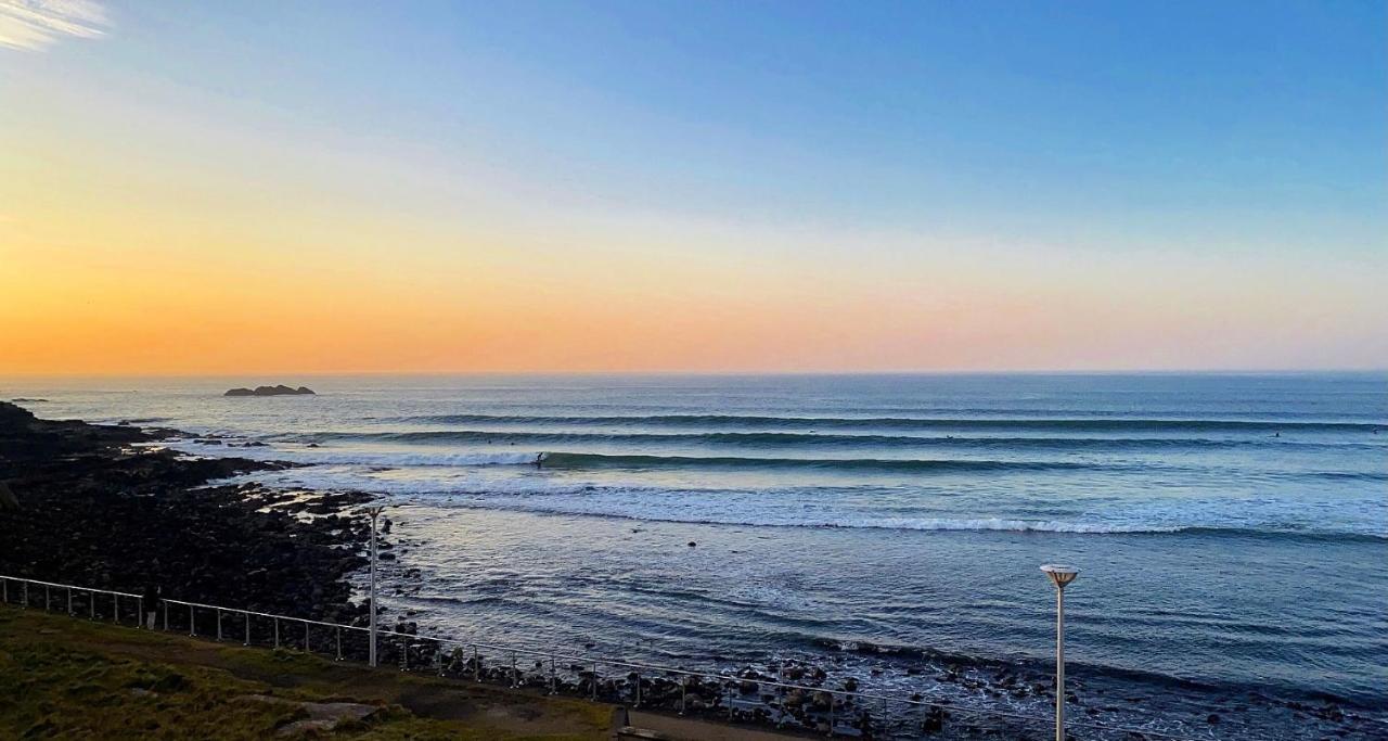 Sound Of The Sea - Penthouse In Portrush Apartment Bagian luar foto