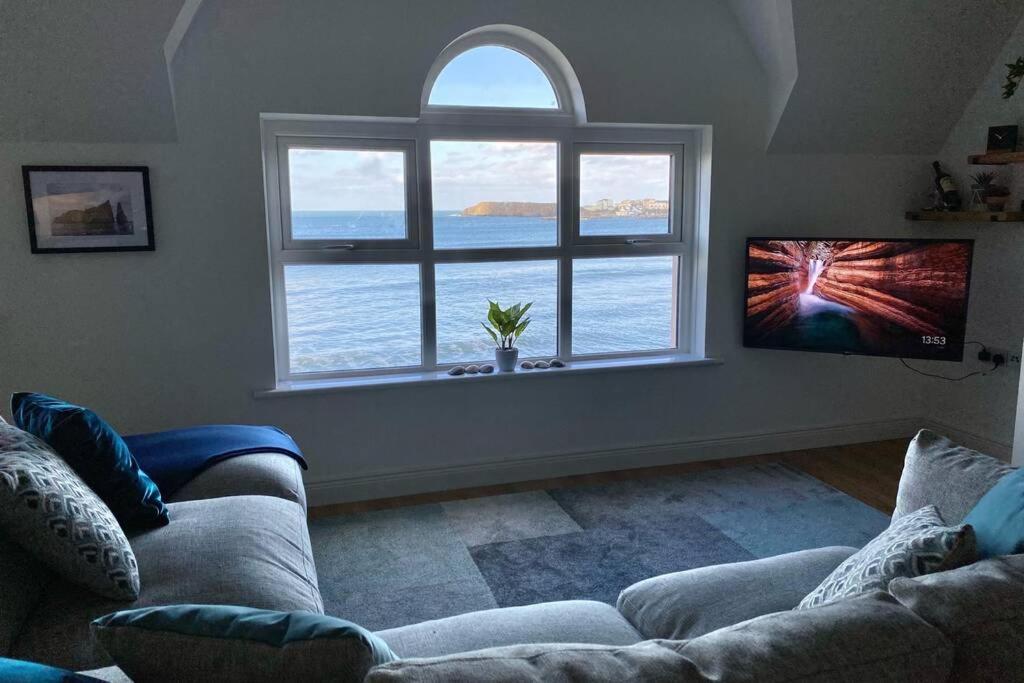 Sound Of The Sea - Penthouse In Portrush Apartment Bagian luar foto