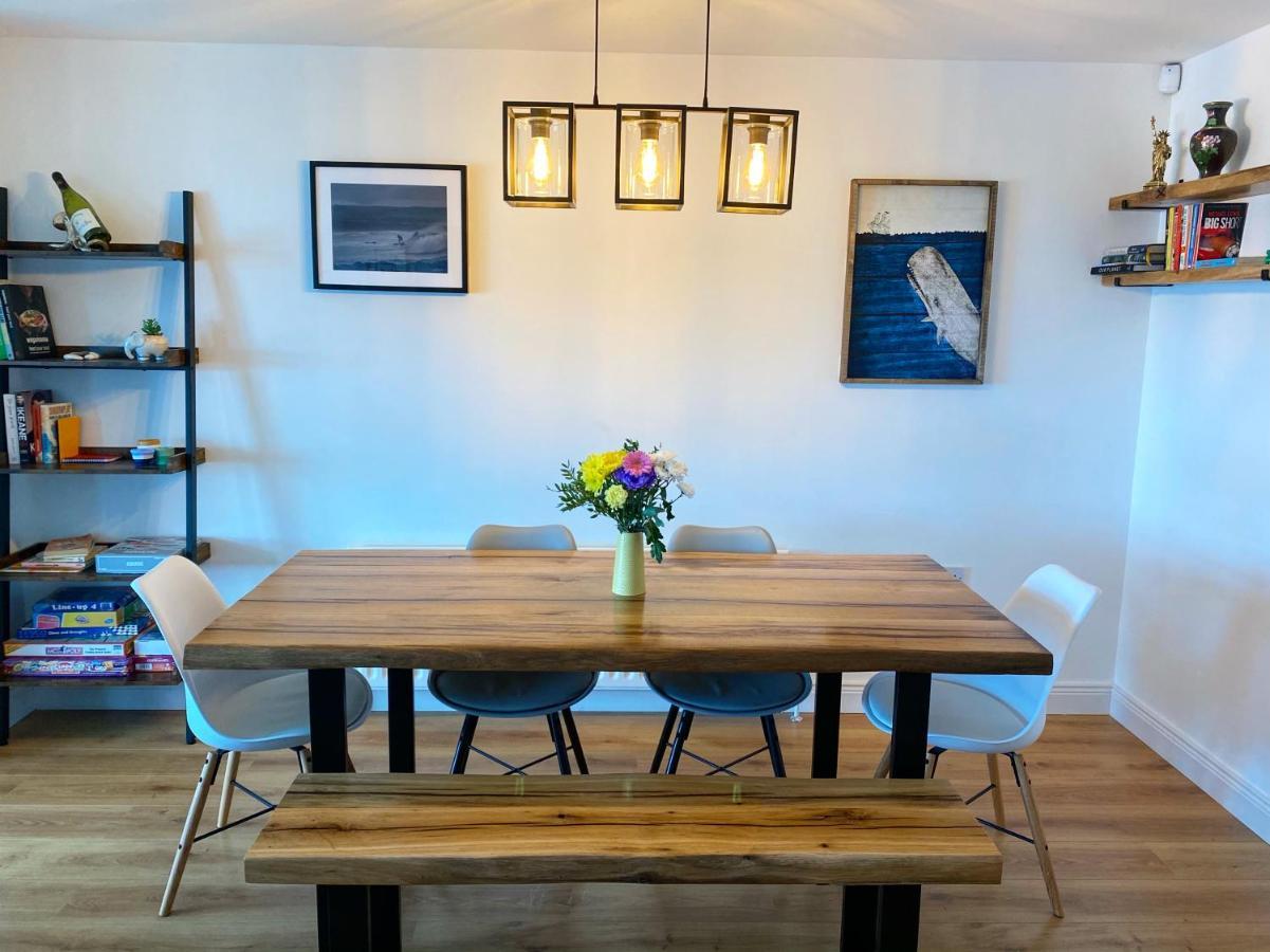 Sound Of The Sea - Penthouse In Portrush Apartment Bagian luar foto