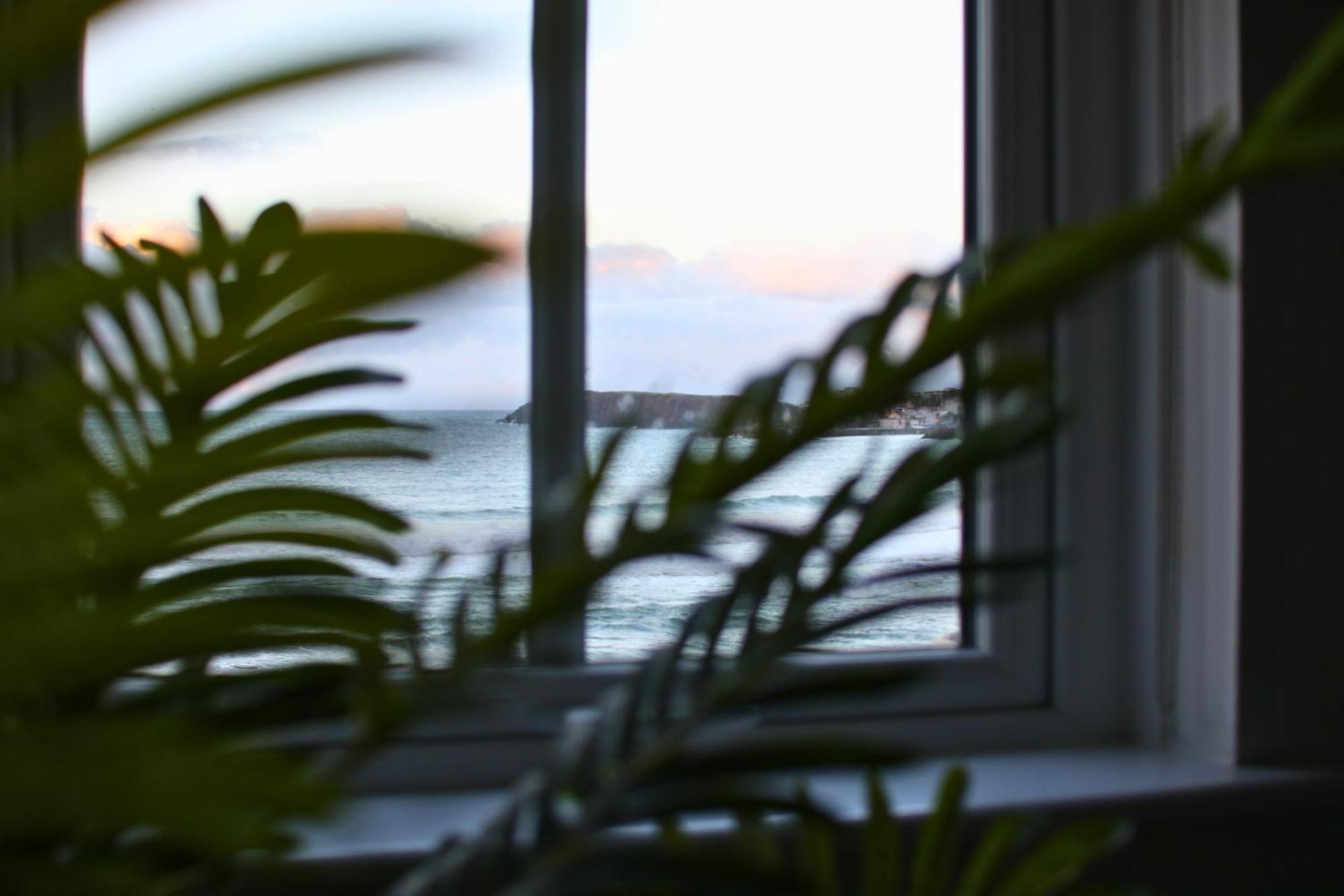 Sound Of The Sea - Penthouse In Portrush Apartment Bagian luar foto