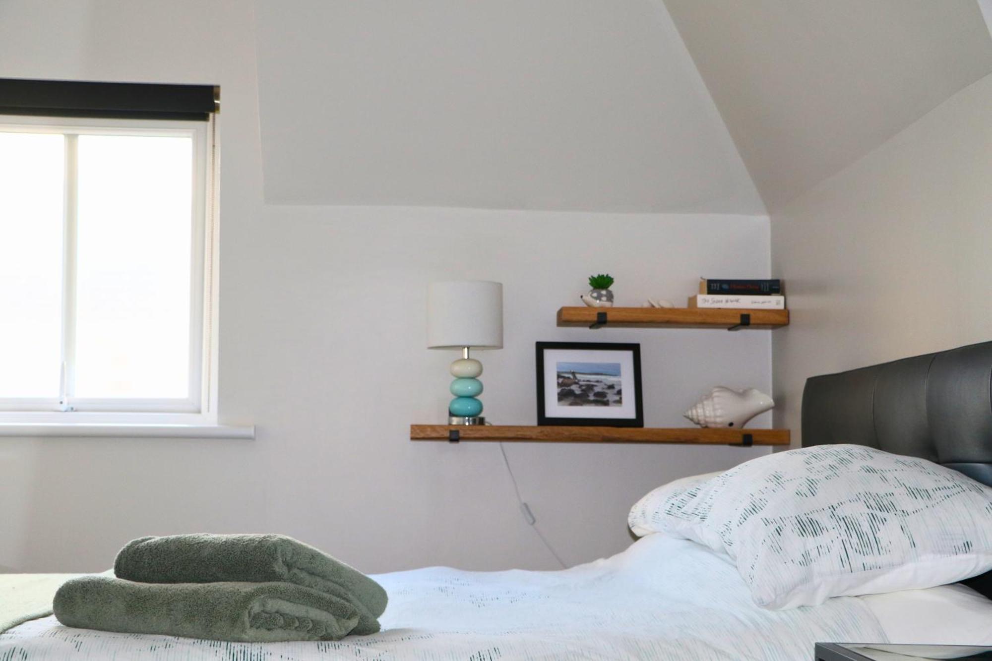 Sound Of The Sea - Penthouse In Portrush Apartment Bagian luar foto