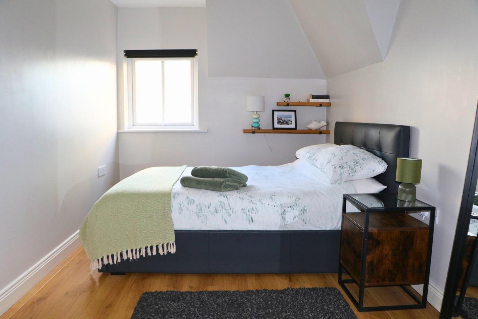 Sound Of The Sea - Penthouse In Portrush Apartment Bagian luar foto